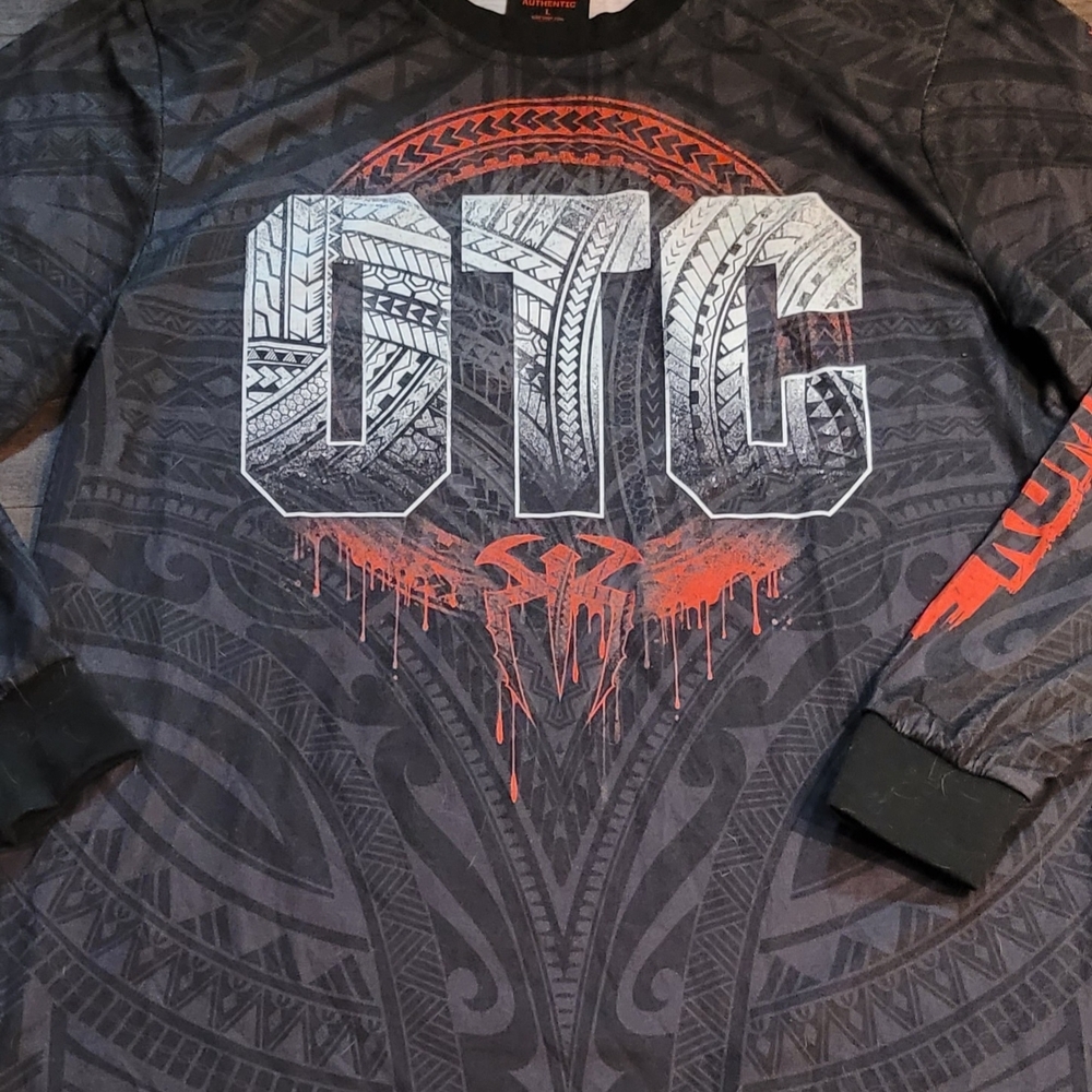 WWE AOP Roman Reigns Long Sleeve Tee